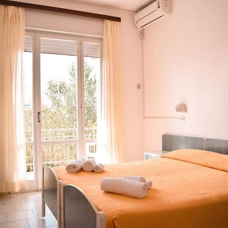 Hotel Zeus Cervia Ngoại thất bức ảnh