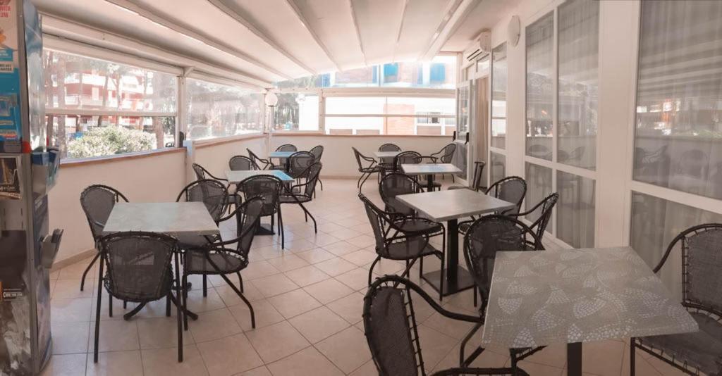 Hotel Zeus Cervia Ngoại thất bức ảnh
