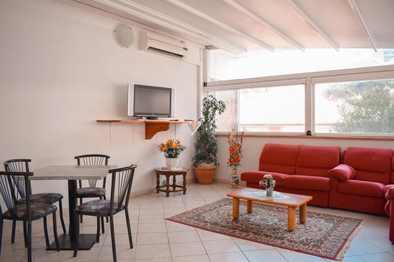 Hotel Zeus Cervia Ngoại thất bức ảnh