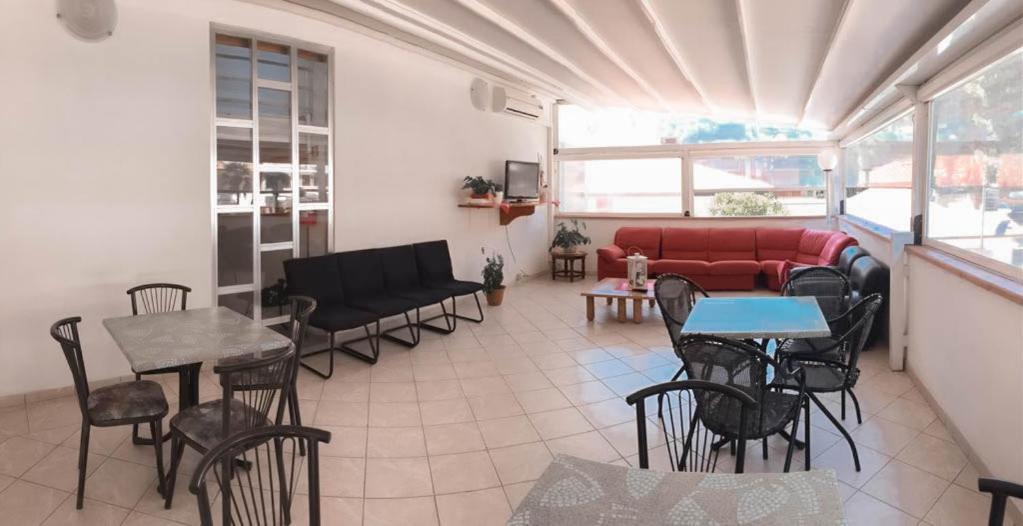 Hotel Zeus Cervia Ngoại thất bức ảnh